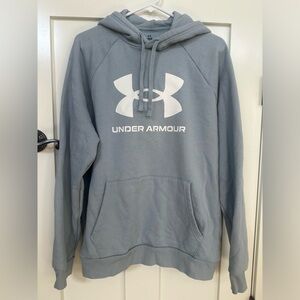 Men’s Gray Under Armour Hoodie. Size large. Sweatshirt.